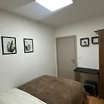 Lumi - Two Bedrooms And Parking Space Skopje
