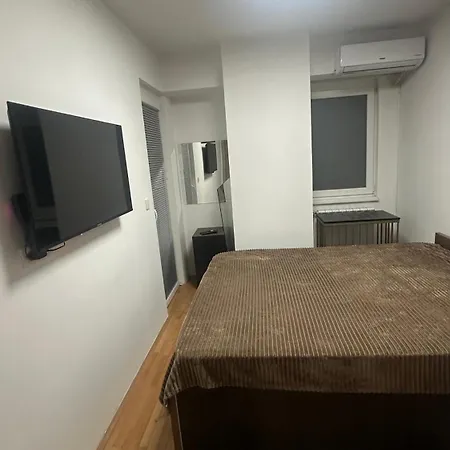 Lumi - Two Bedrooms And Parking Space Διαμέρισμα Σκόπια